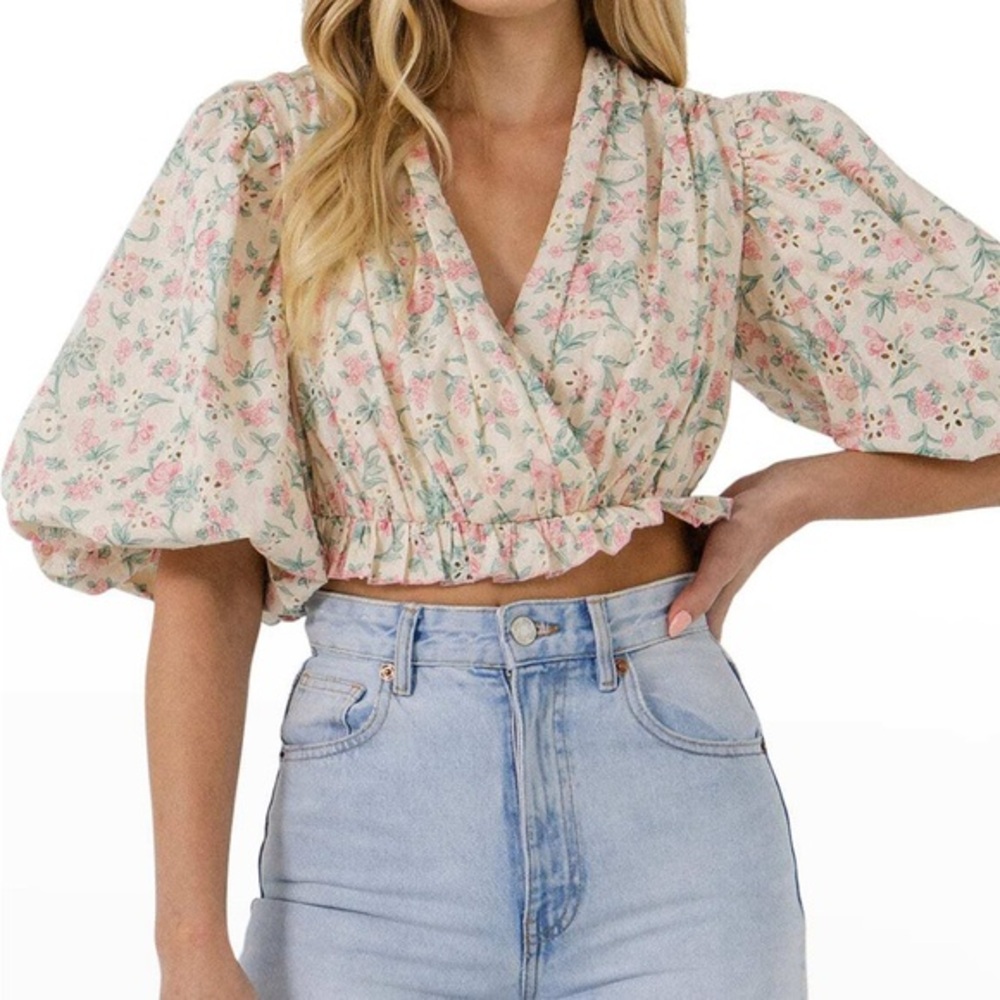 Free The Roses Women's Floral Embroidered Balloon Sleeve Cropped Blouse Size S